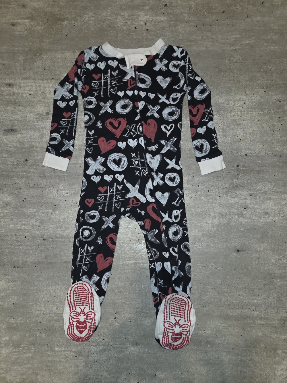 Burt's Bees Black Footed One-Piece Pajamas with Red & White XOXO Hearts*set Of 4